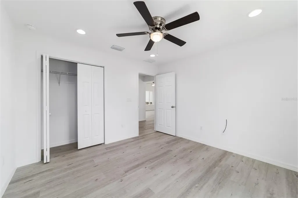13070 NE 7th Loop Silver Springs FL 34488