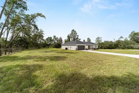 13070 NE 7th Loop Silver Springs FL 34488