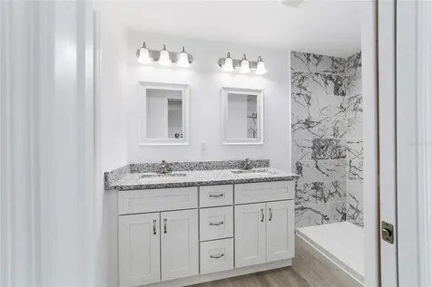 13070 NE 7th Loop Silver Springs FL 34488