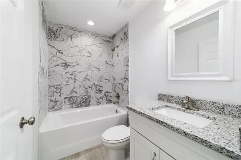 13070 NE 7th Loop Silver Springs FL 34488