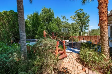 1880 N Washington Avenue Clearwater FL 33755