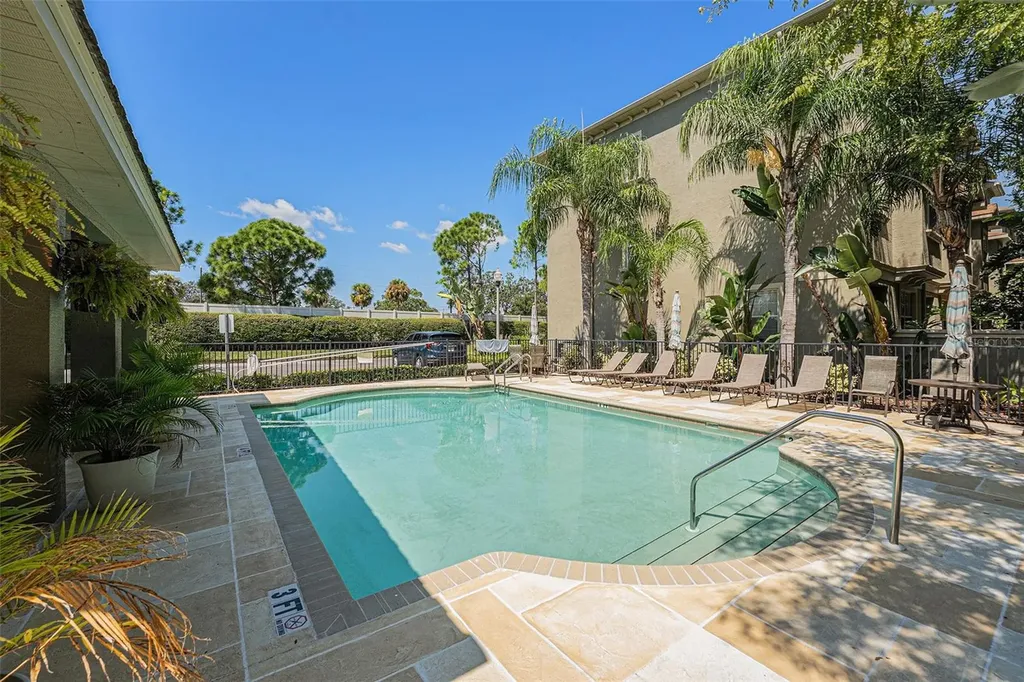 7209 101st Lane Seminole FL 33772
