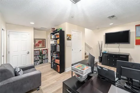 7209 101st Lane Seminole FL 33772