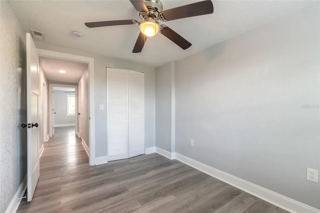 1631 Granada Avenue Daytona Beach FL 32117