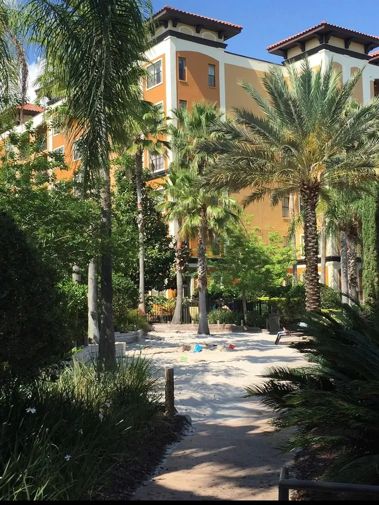 12521 Floridays Resort Drive Orlando FL 32821