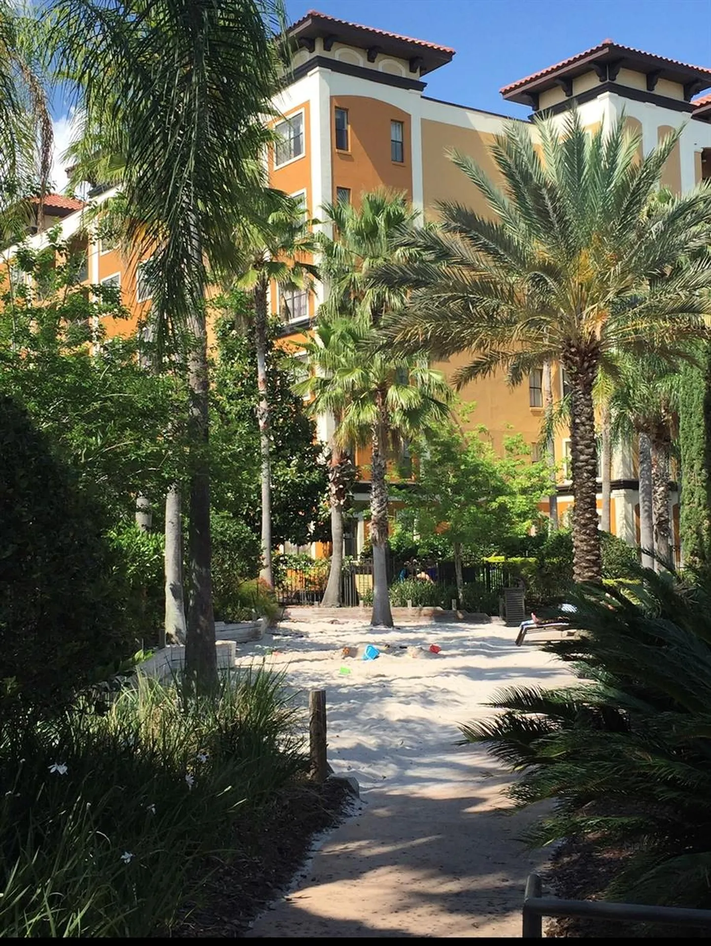 12521 Floridays Resort Drive Orlando FL 32821