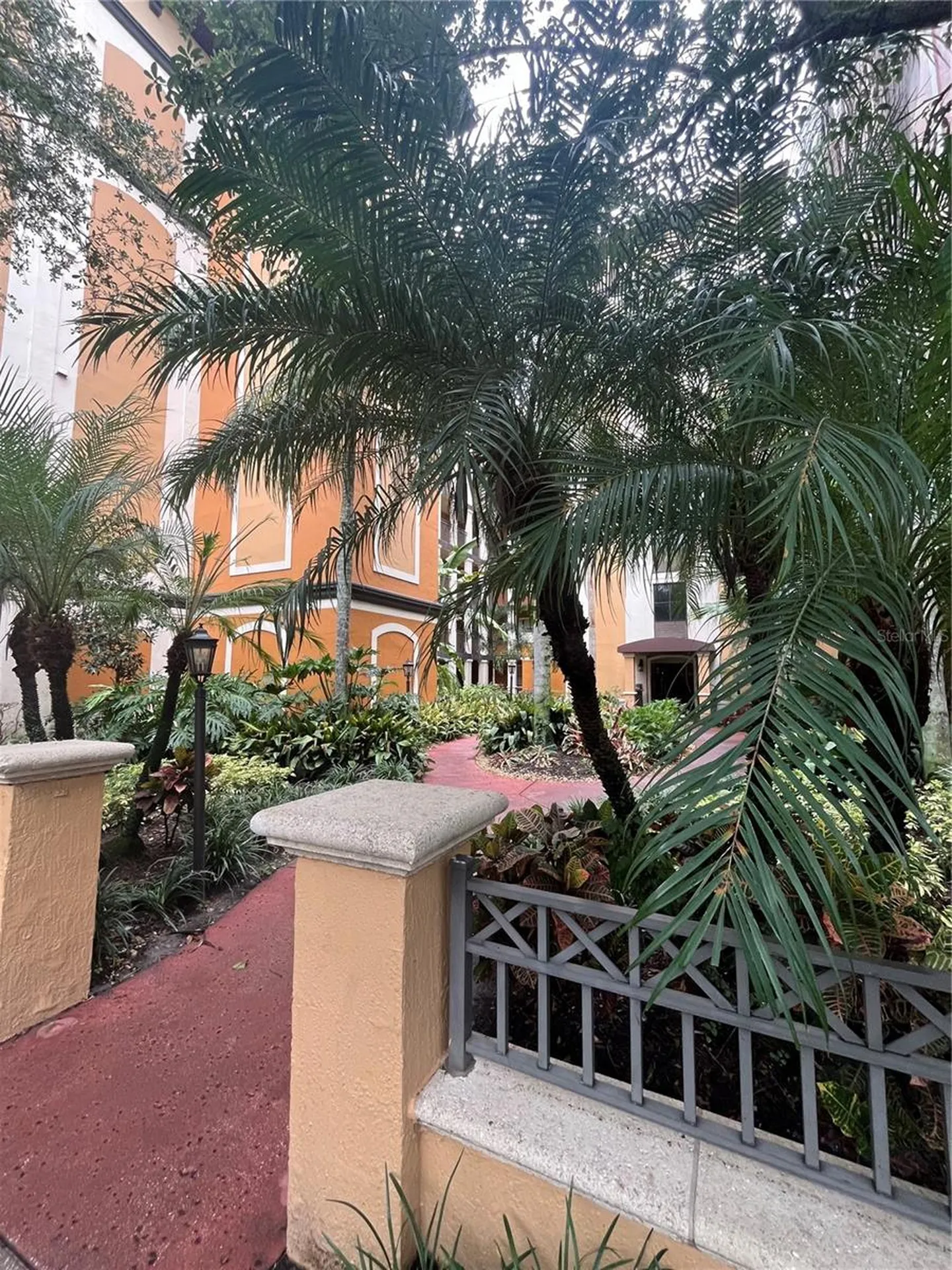 12521 Floridays Resort Drive Orlando FL 32821