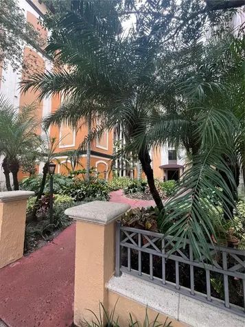 12521 Floridays Resort Drive Orlando FL 32821