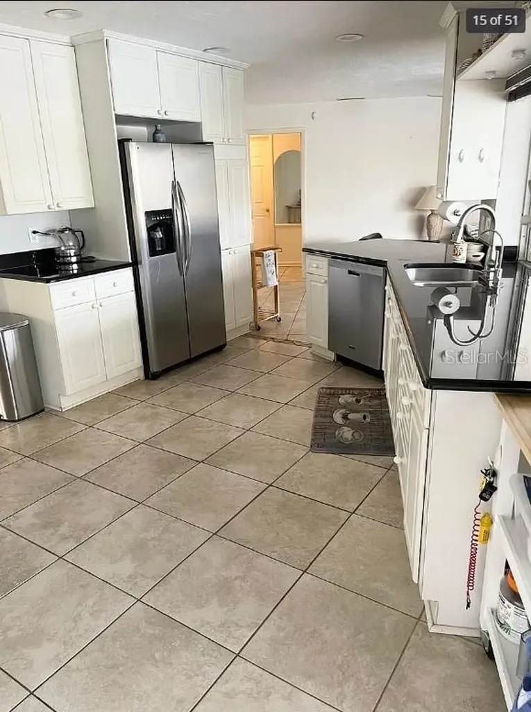 2001 Hawaii Avenue NE St Petersburg FL 33703