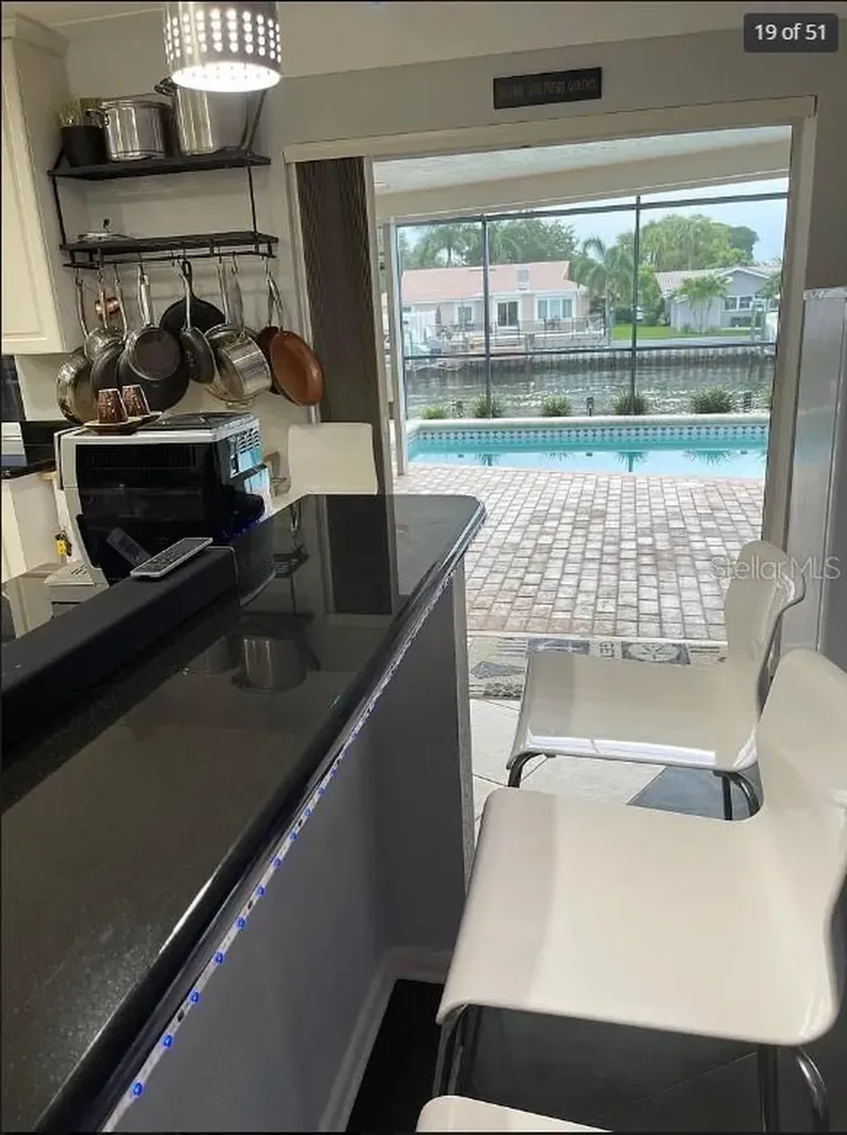 2001 Hawaii Avenue NE St Petersburg FL 33703