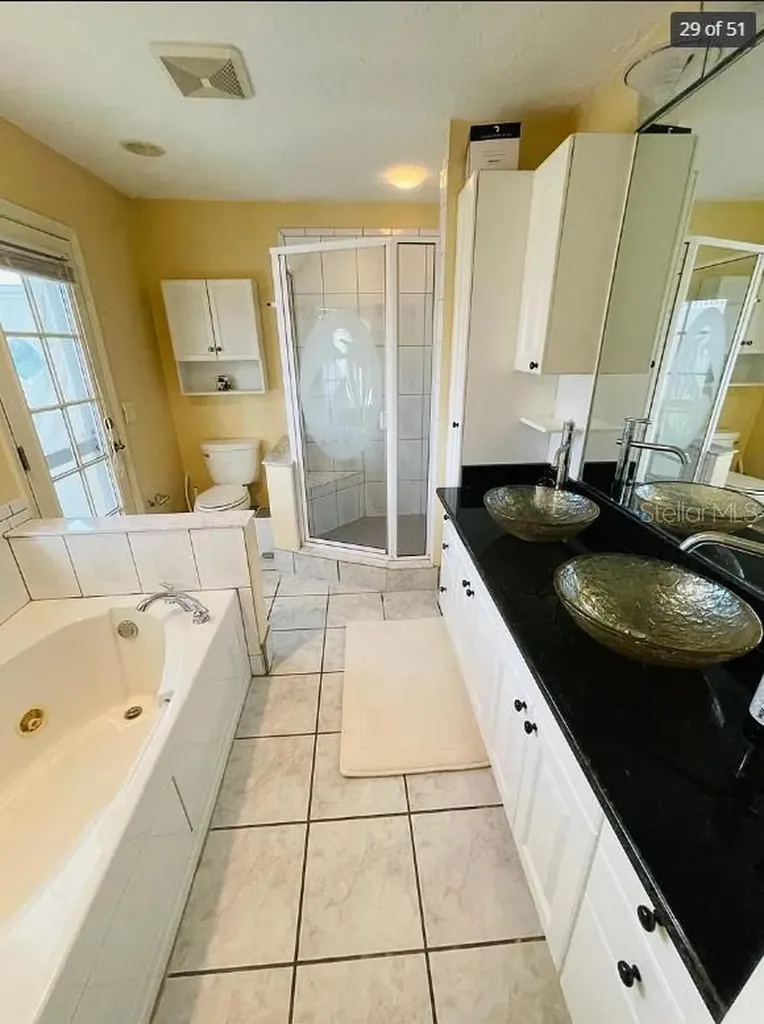 2001 Hawaii Avenue NE St Petersburg FL 33703
