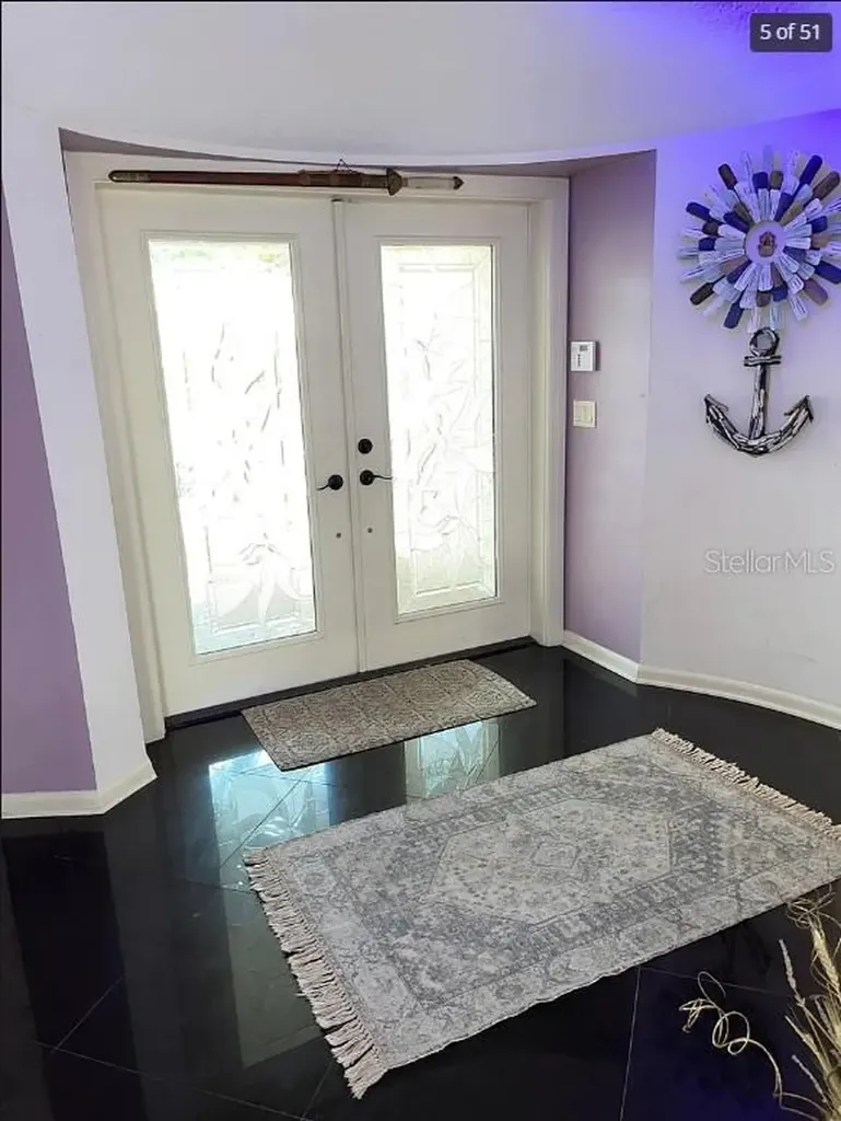 2001 Hawaii Avenue NE St Petersburg FL 33703