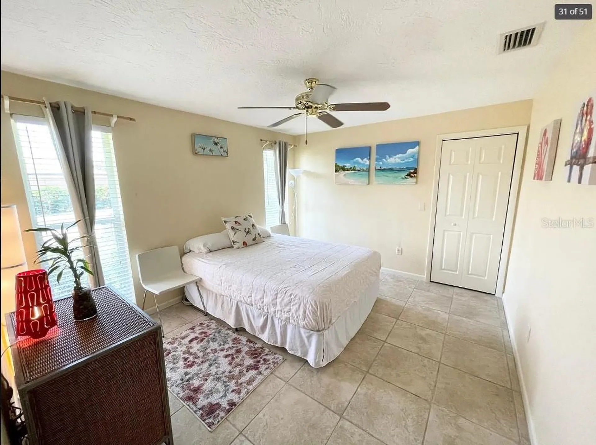 2001 Hawaii Avenue NE St Petersburg FL 33703