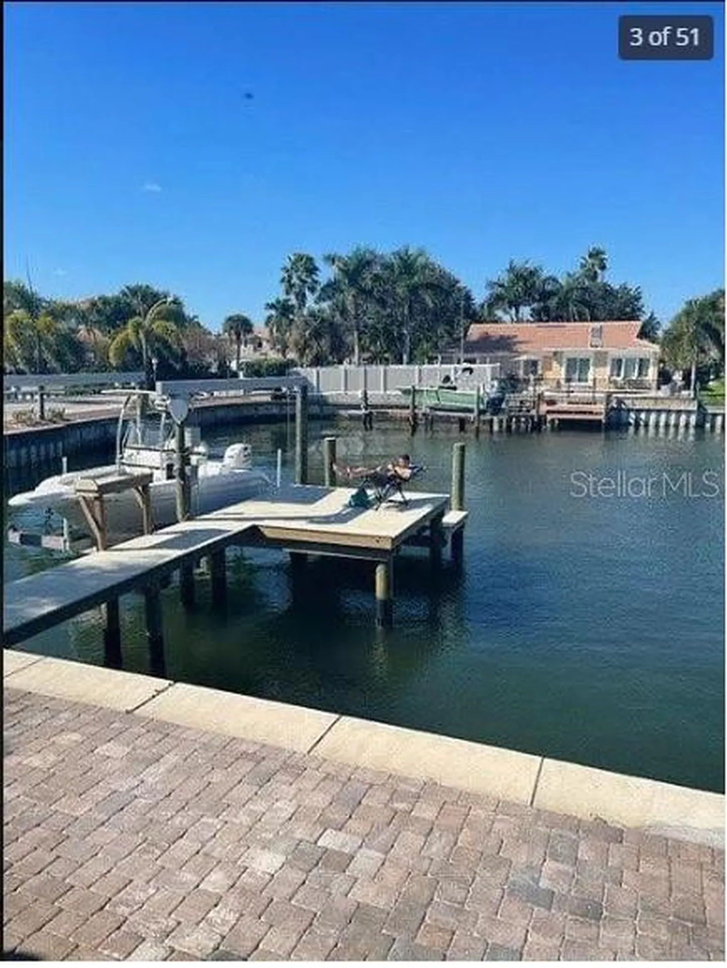 2001 Hawaii Avenue NE St Petersburg FL 33703