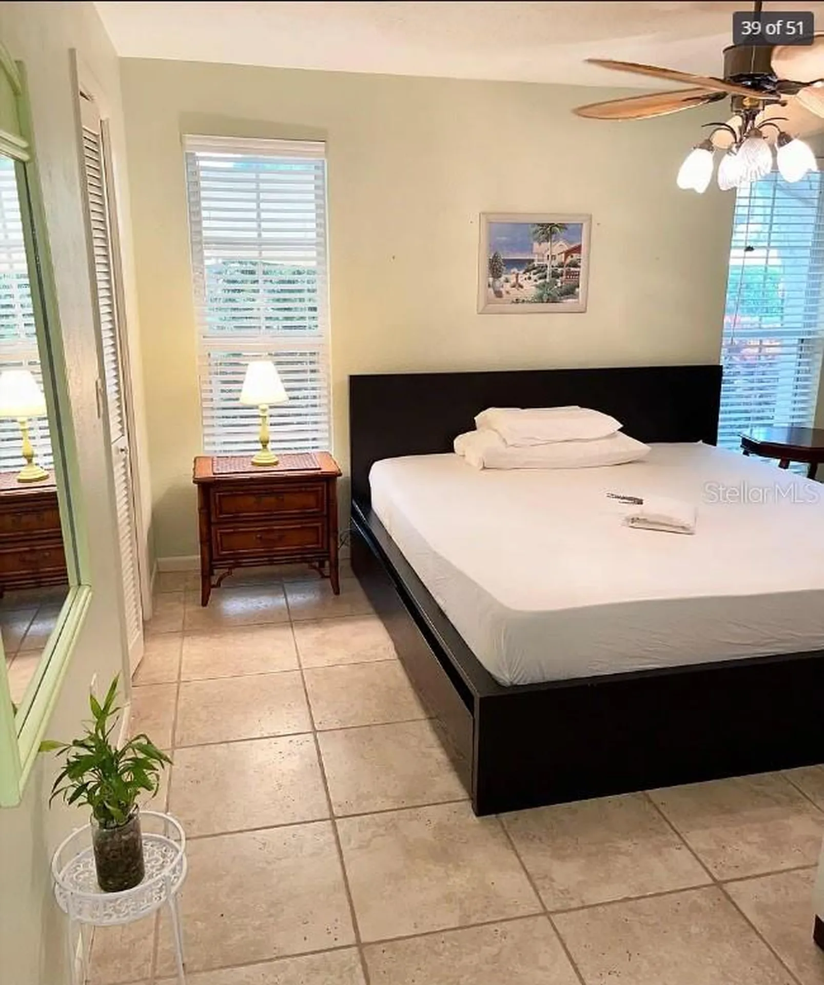 2001 Hawaii Avenue NE St Petersburg FL 33703
