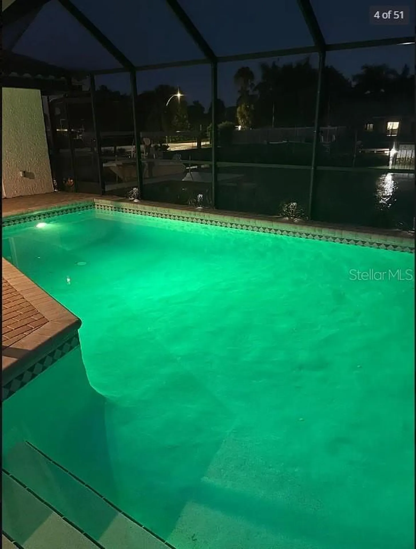 2001 Hawaii Avenue NE St Petersburg FL 33703
