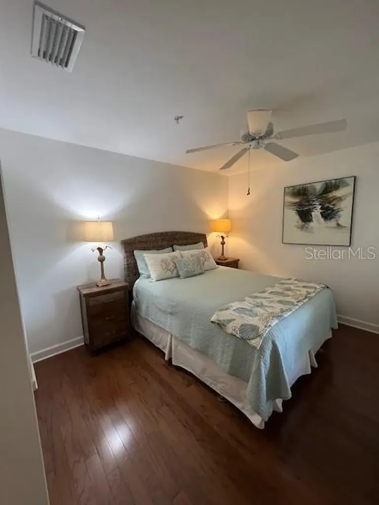 5270 Hyland Hills Avenue Sarasota FL 34241
