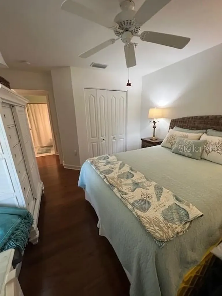 5270 Hyland Hills Avenue Sarasota FL 34241