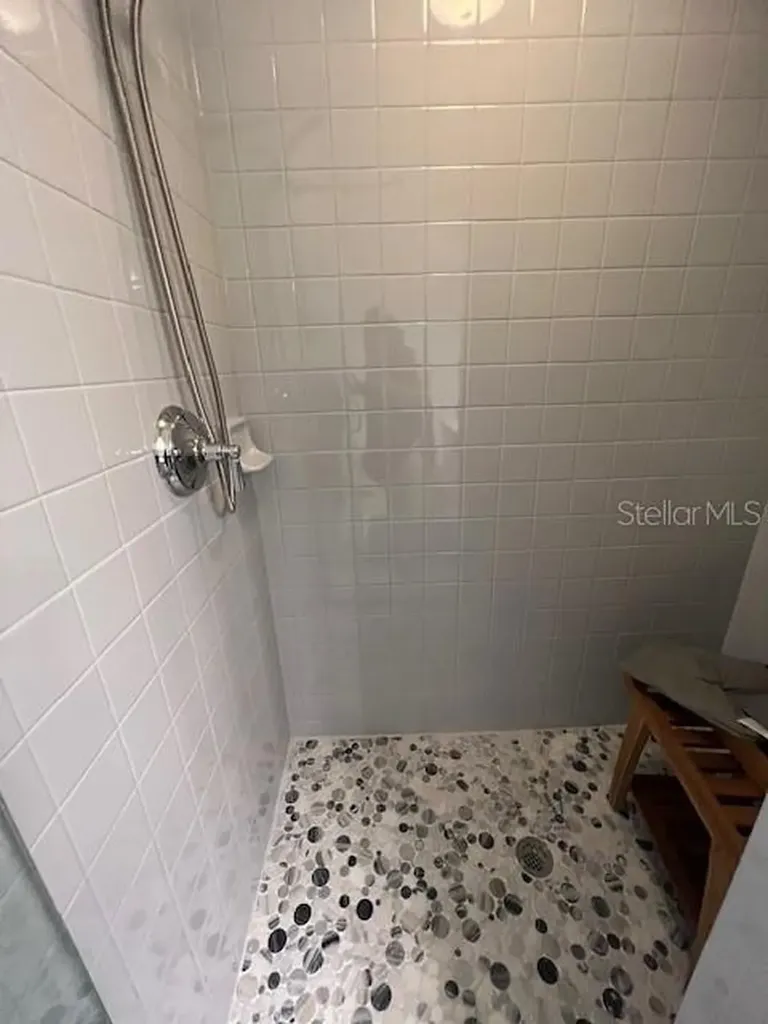 5270 Hyland Hills Avenue Sarasota FL 34241