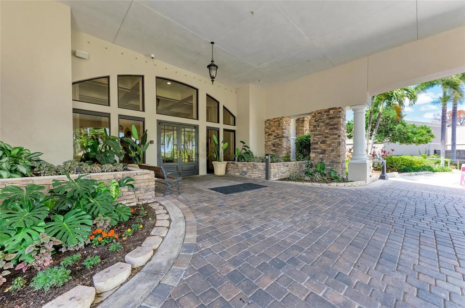 5270 Hyland Hills Avenue Sarasota FL 34241