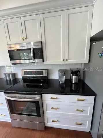5270 Hyland Hills Avenue Sarasota FL 34241