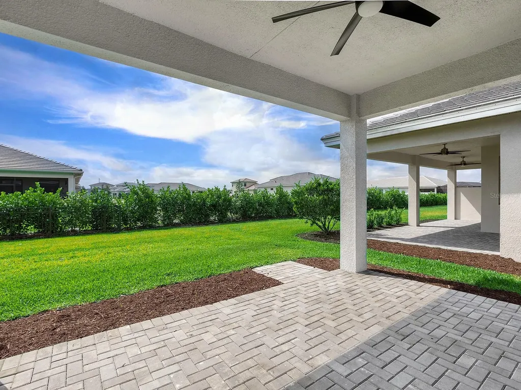 4927 Carova Way Lakewood Ranch FL 34211