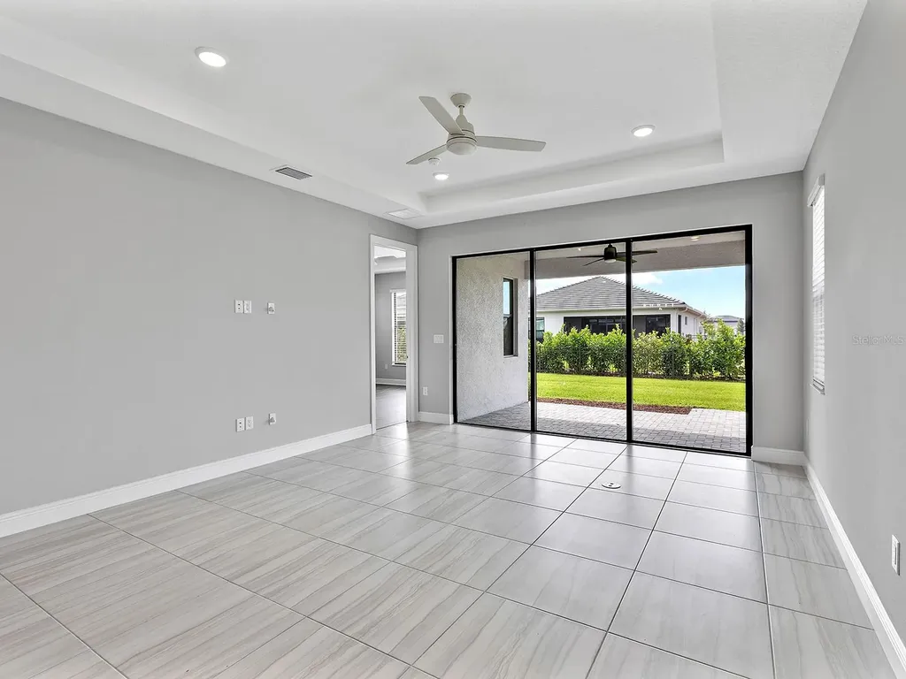 4927 Carova Way Lakewood Ranch FL 34211