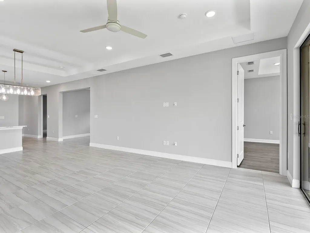 4927 Carova Way Lakewood Ranch FL 34211
