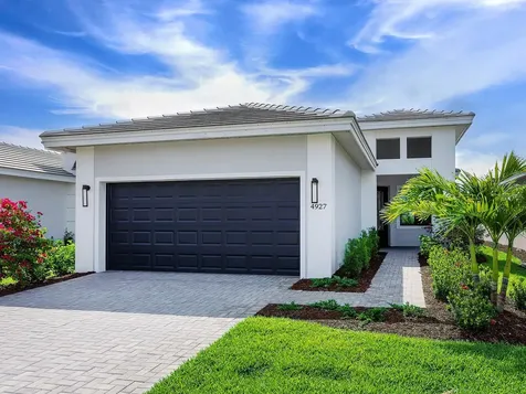 4927 Carova Way Lakewood Ranch FL 34211