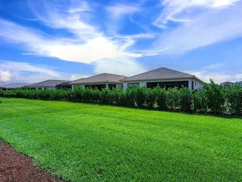 4927 Carova Way Lakewood Ranch FL 34211
