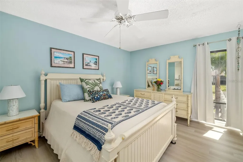 7201 Curtiss Avenue Sarasota FL 34231