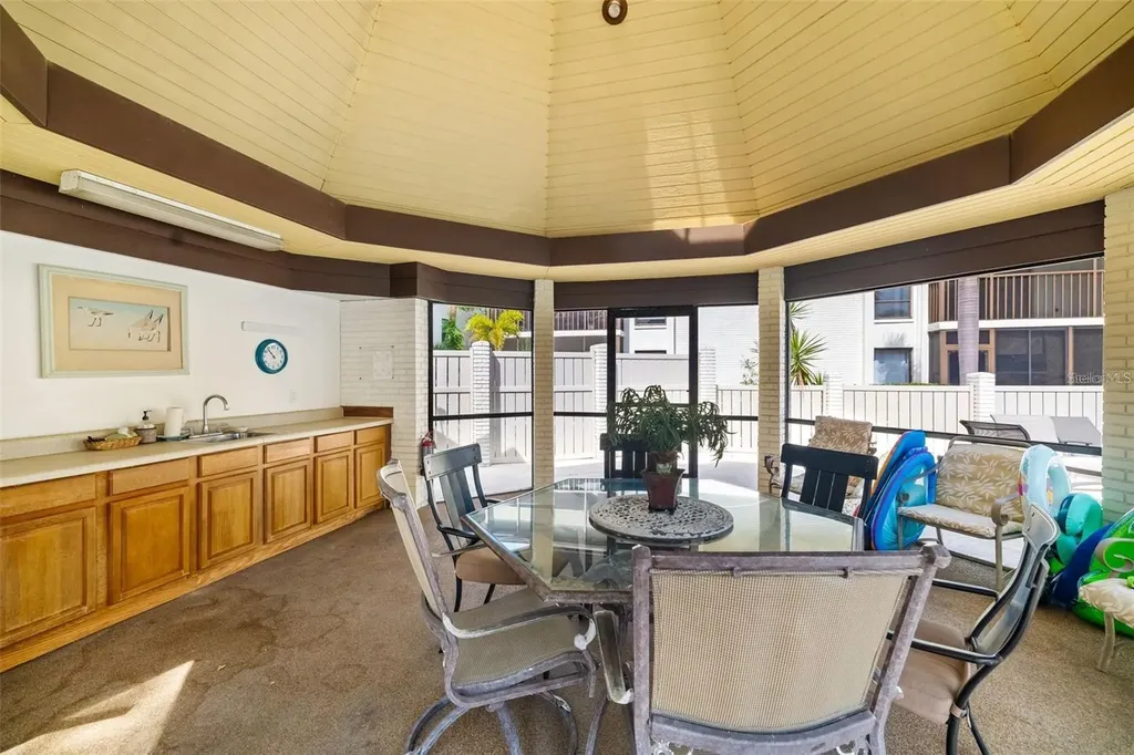 7201 Curtiss Avenue Sarasota FL 34231