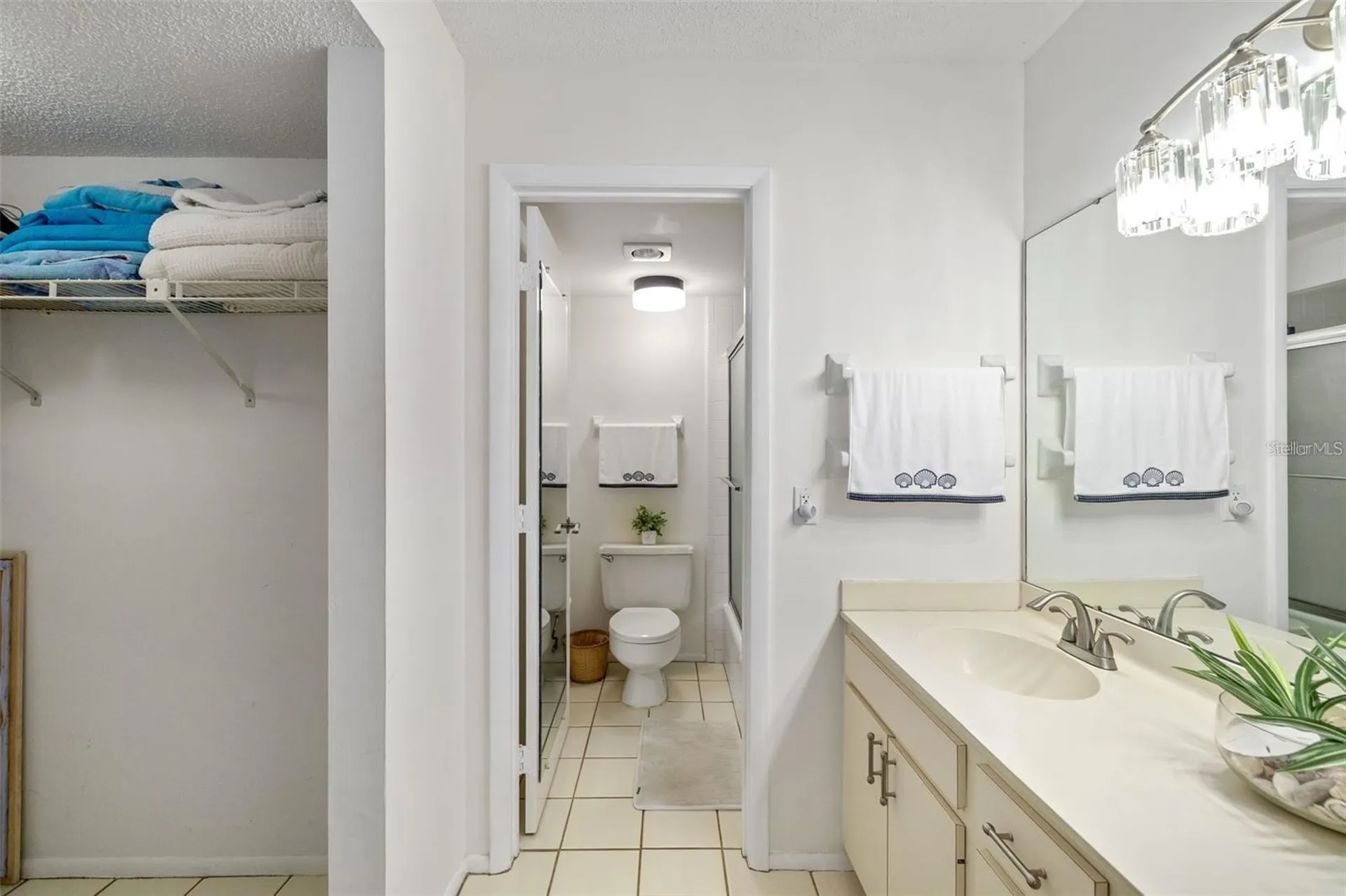 7201 Curtiss Avenue Sarasota FL 34231
