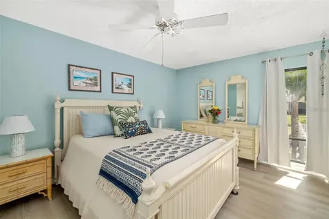 7201 Curtiss Avenue Sarasota FL 34231
