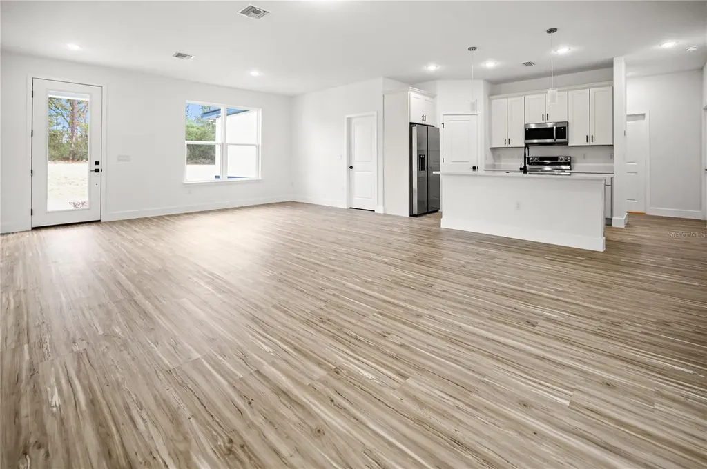 6837 SW 152nd Street Ocala FL 34473