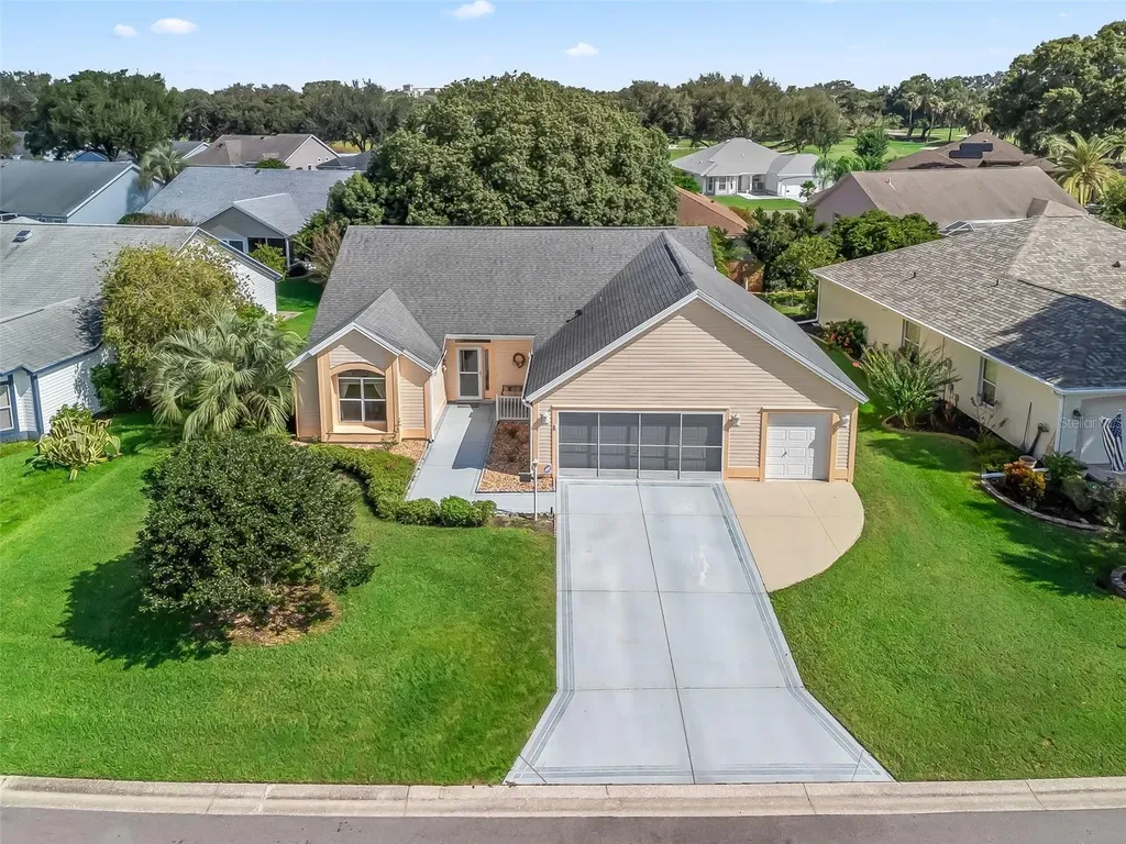 1505 Lavaca Lane The Villages FL 32159