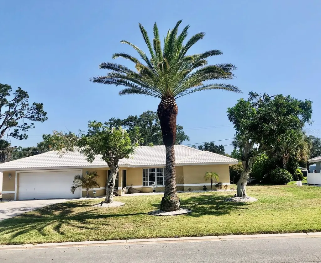 201 Chardin Drive Nokomis FL 34275