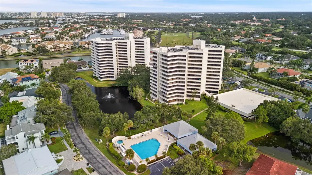 5950 Pelican Bay Plaza S Gulfport FL 33707