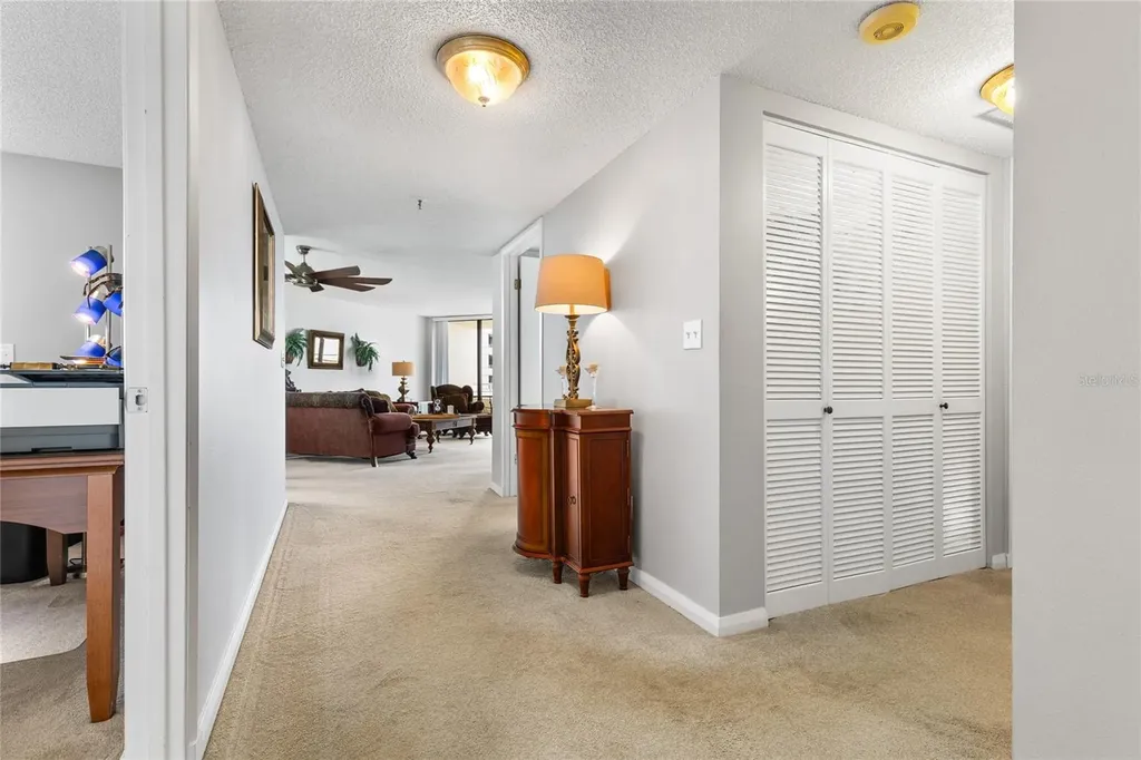 5950 Pelican Bay Plaza S Gulfport FL 33707