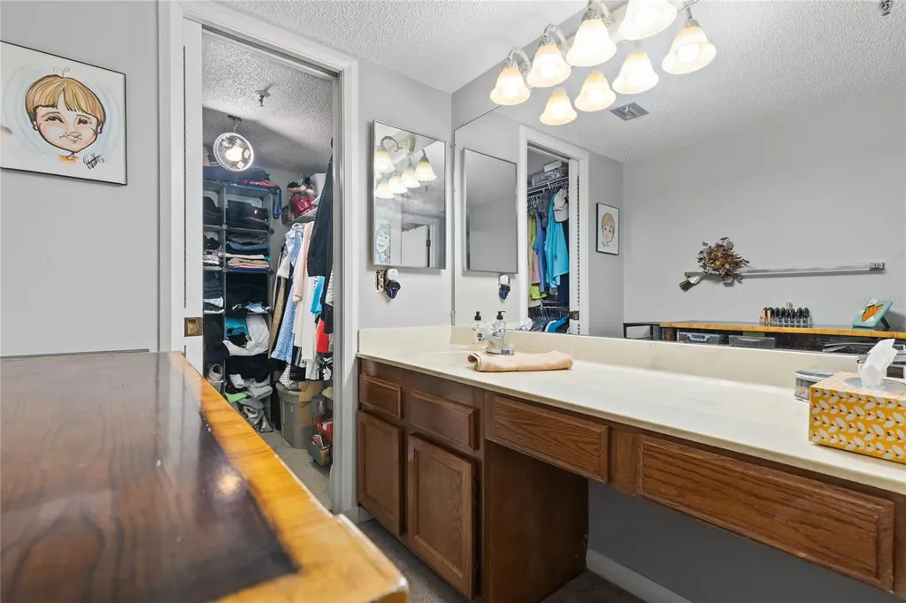 5950 Pelican Bay Plaza S Gulfport FL 33707