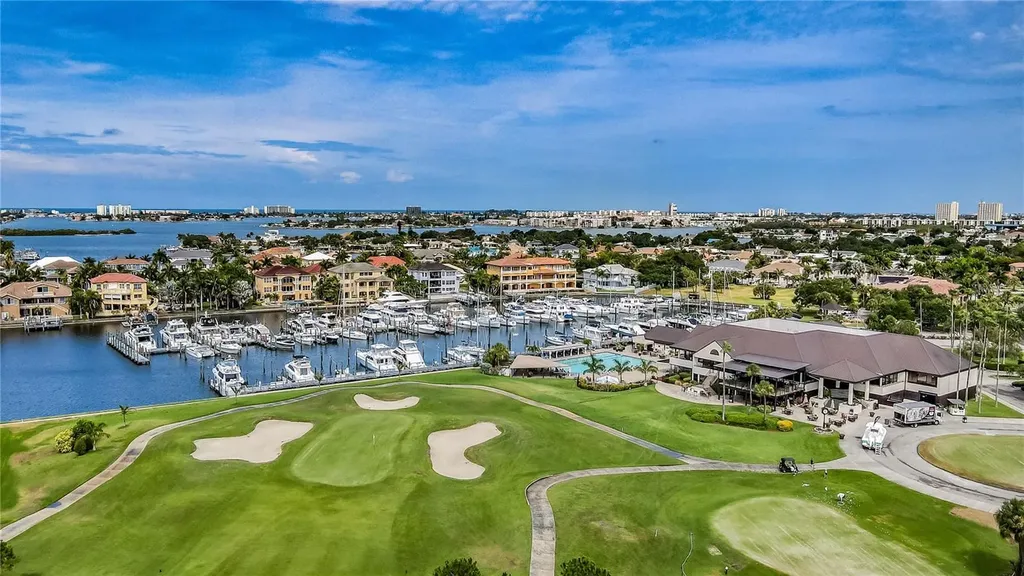 5950 Pelican Bay Plaza S Gulfport FL 33707