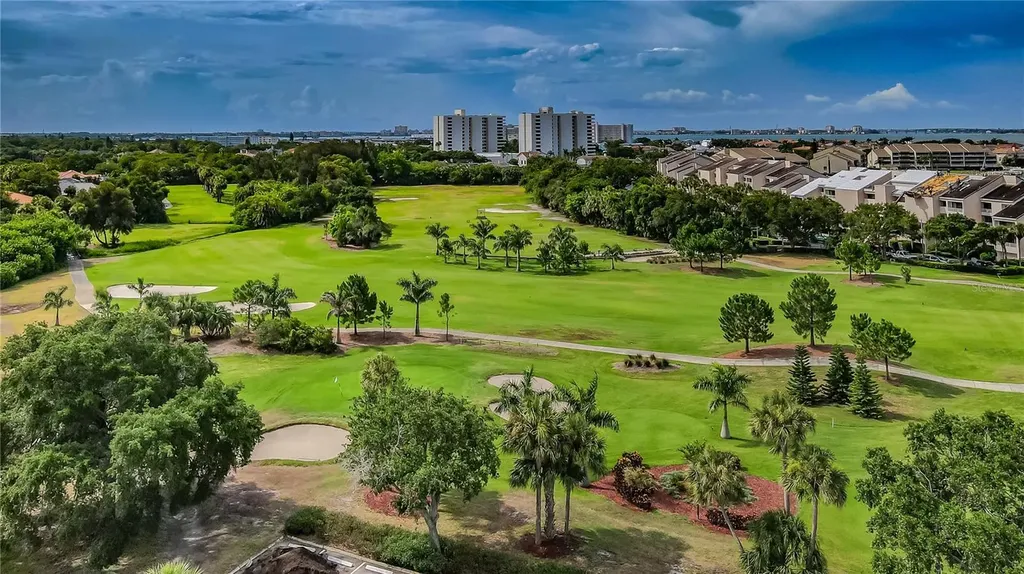 5950 Pelican Bay Plaza S Gulfport FL 33707