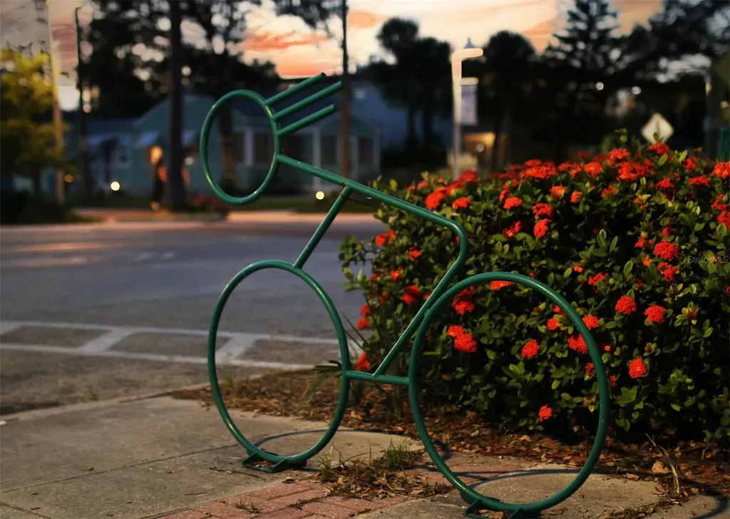 5950 Pelican Bay Plaza S Gulfport FL 33707