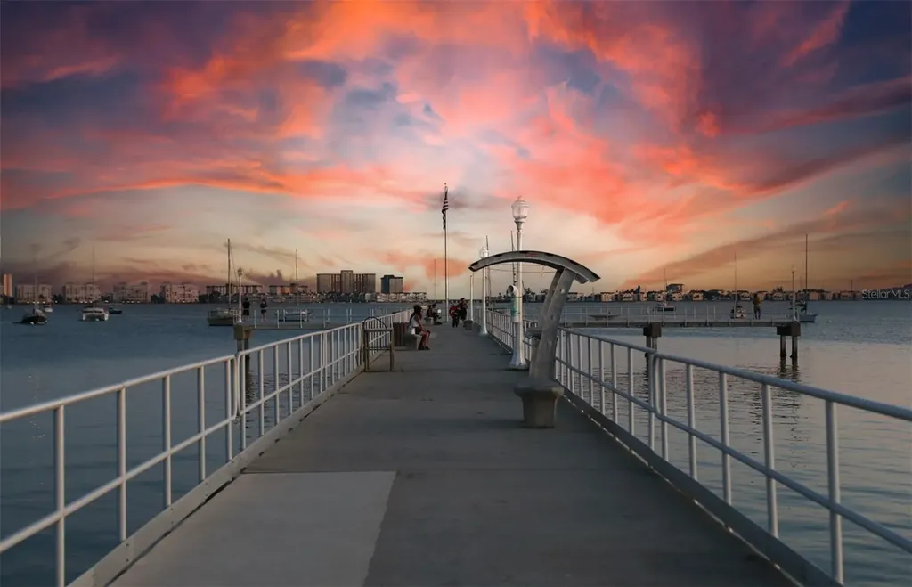 5950 Pelican Bay Plaza S Gulfport FL 33707