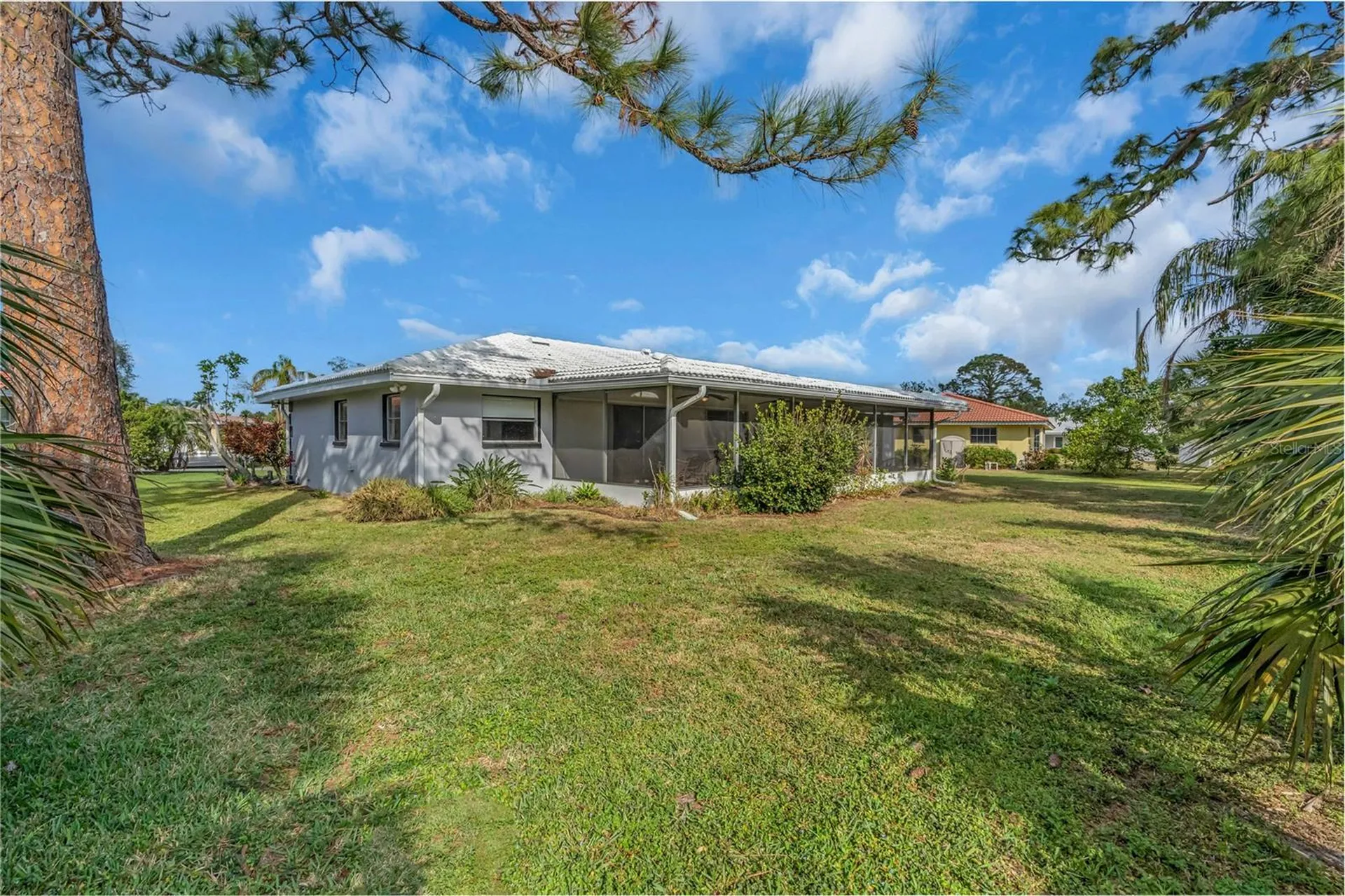 2544 Carlisle Place Sarasota FL 34231