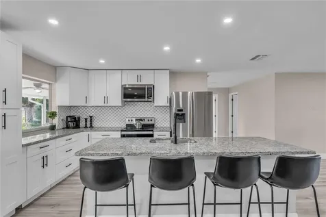 2544 Carlisle Place Sarasota FL 34231