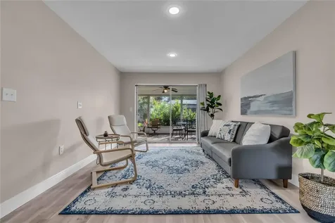2544 Carlisle Place Sarasota FL 34231