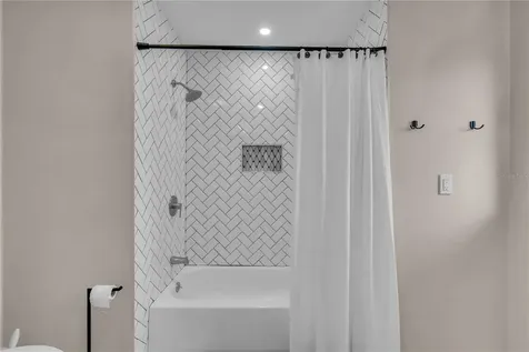 2544 Carlisle Place Sarasota FL 34231