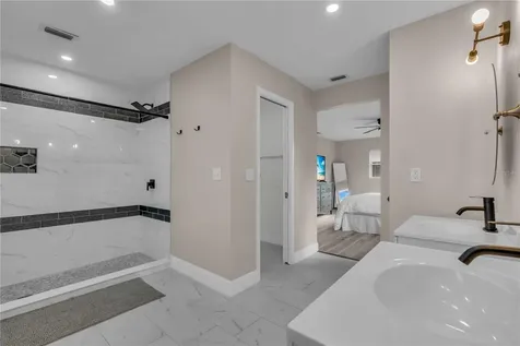 2544 Carlisle Place Sarasota FL 34231