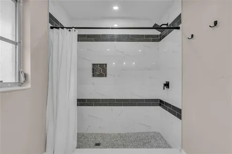 2544 Carlisle Place Sarasota FL 34231